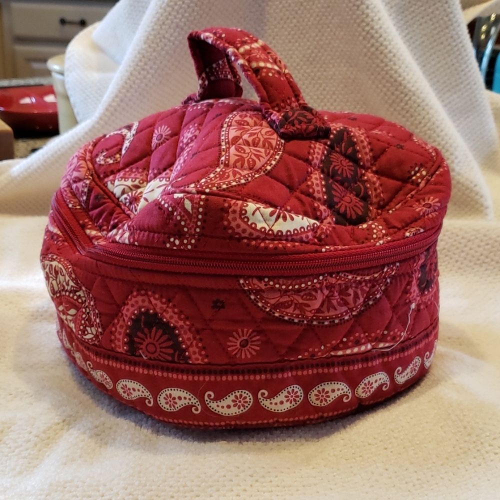 Vera bradley mesa red makeup bag
